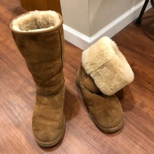 Classic tall chestnut Uggs